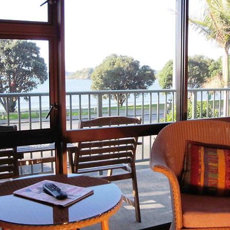 Bay Sands Seafront Studios Paihia Exterior photo