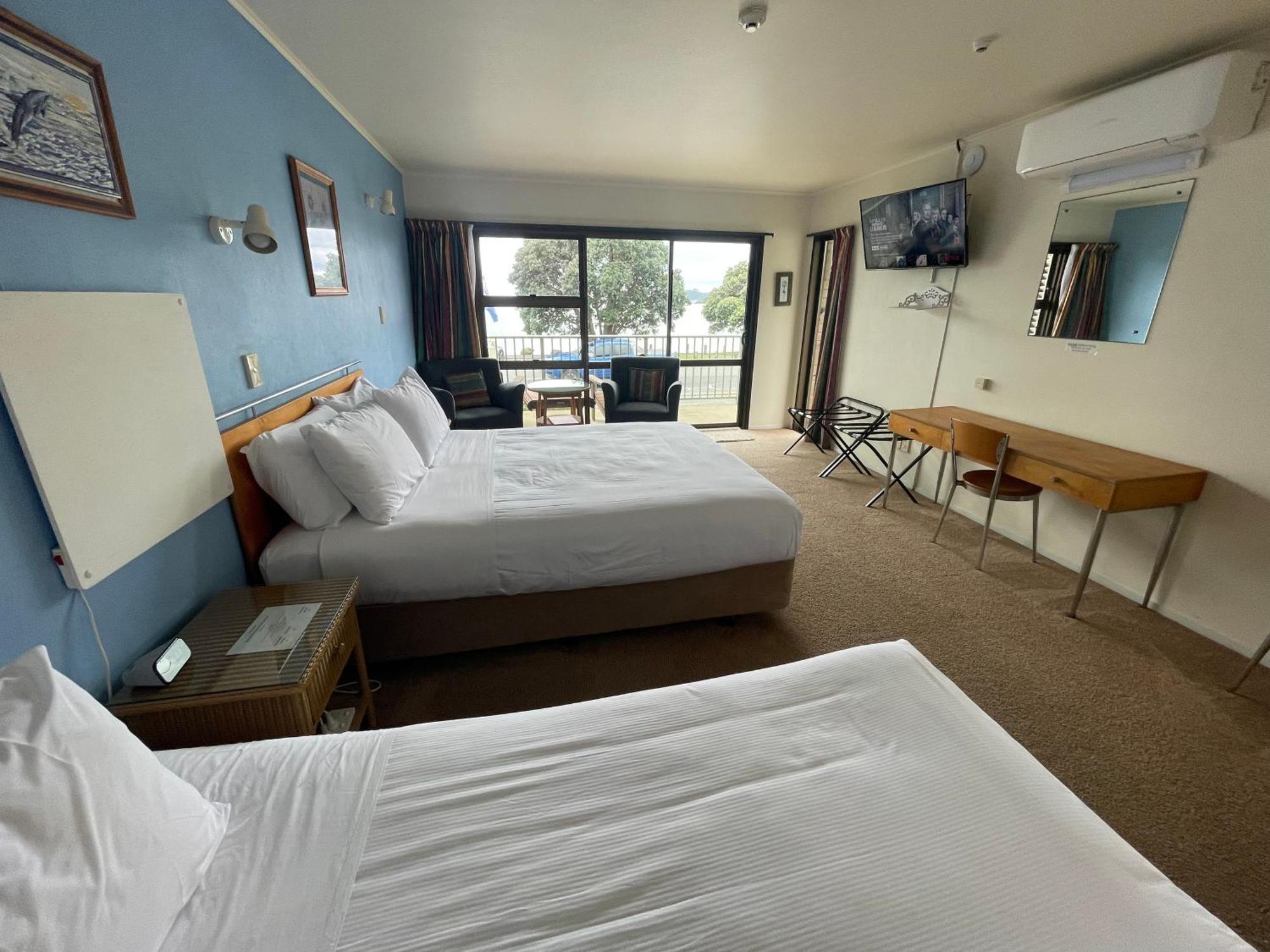 Bay Sands Seafront Studios Paihia Exterior photo