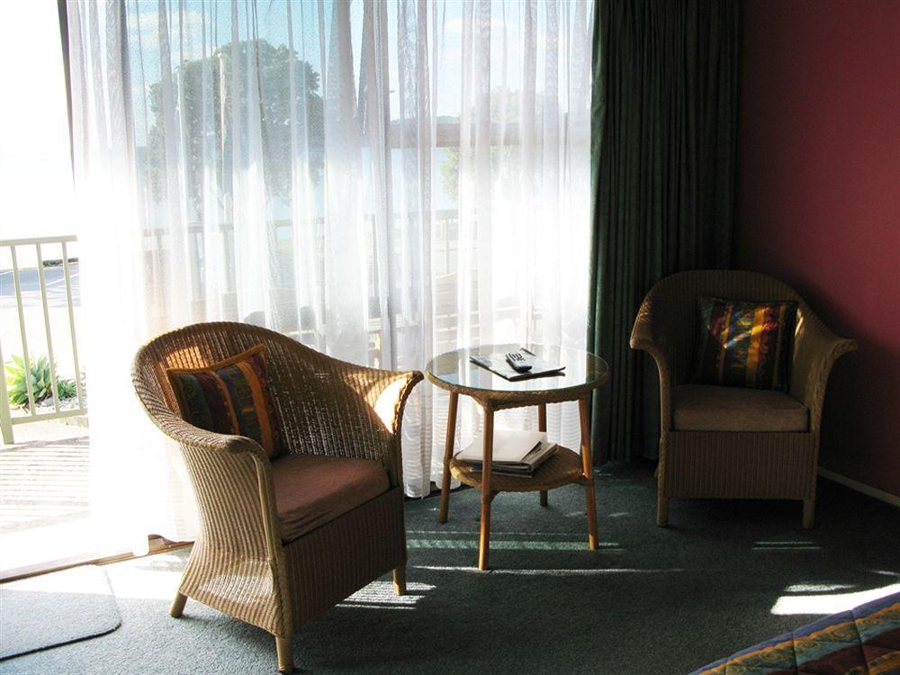 Bay Sands Seafront Studios Paihia Exterior photo
